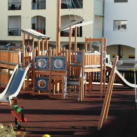 O Pomar At Cabanas Sea View Penthouse By Cara Apartman