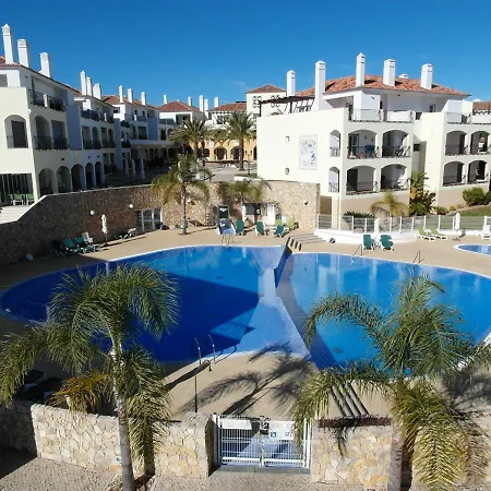 O Pomar At Cabanas Sea View Penthouse By Cara *